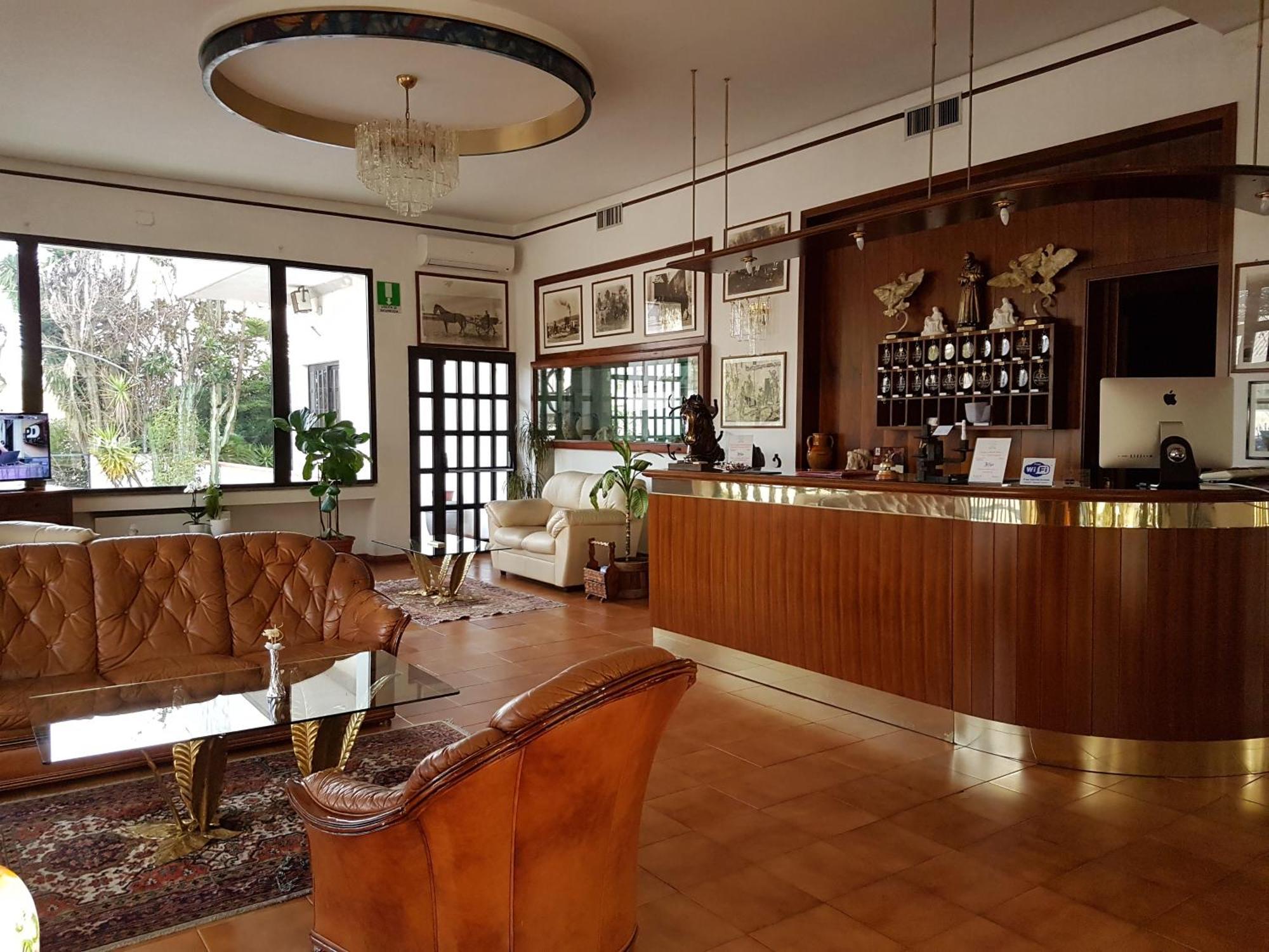 Hotel Calla' 폴리코로 외부 사진